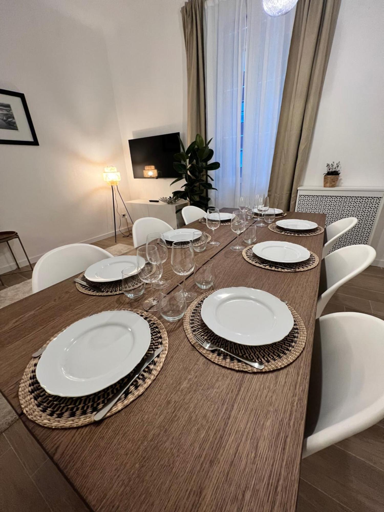 Spacious 3 Bedroom Apartment 米兰 外观 照片